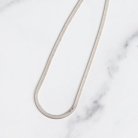 Herringbone Essential Necklace
