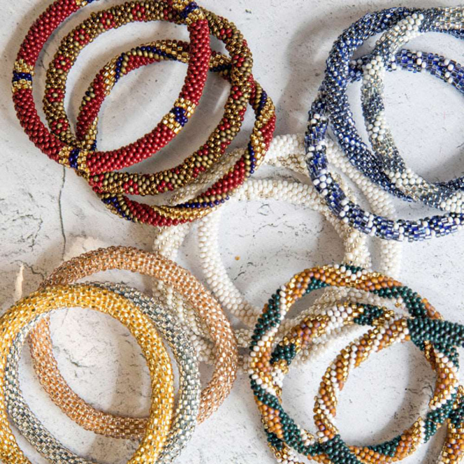 50pcs Random Nepal Bracelet Glass Seed Bead Roll O Hand Crochet Handmade  Brace | eBay