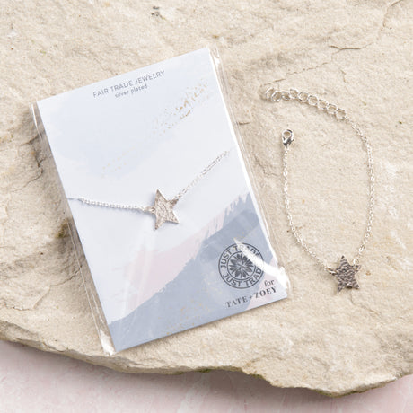 Dainty Star Giveback Bracelet