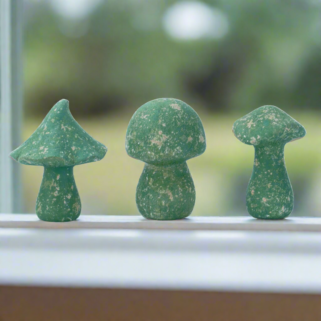 Rustic Weathered Mushroom Decor Set